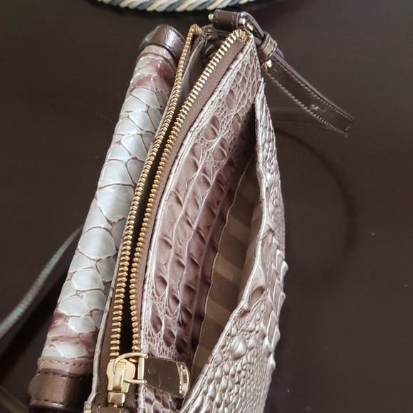 Brahmin purse - Picture 3 of 6